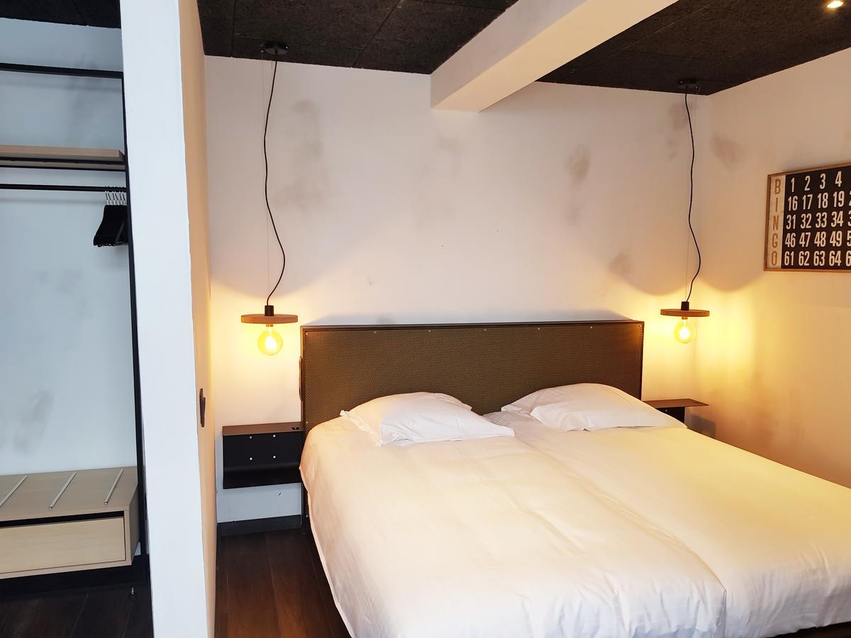 Extra Large Room,665239803:JPEG